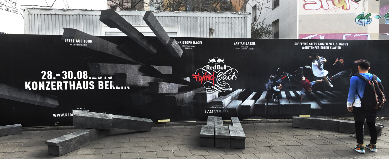Flying_Bach_Outdoor_Advertising_01